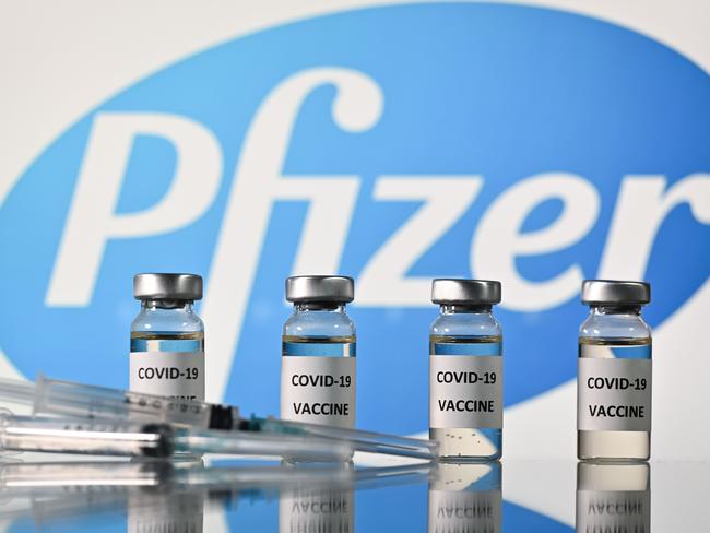 Many companies have not ruled out making the vaccine compulsory for staff. Picture: JUSTIN TALLIS / AFP)