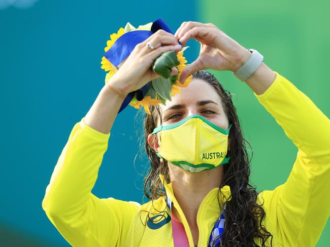 Australia's Jess Fox wins gold in the Women's Canoe Finals at the Kasai Canoe Slalom Centre at the Tokyo 2020 Olympics. Pics Adam Head