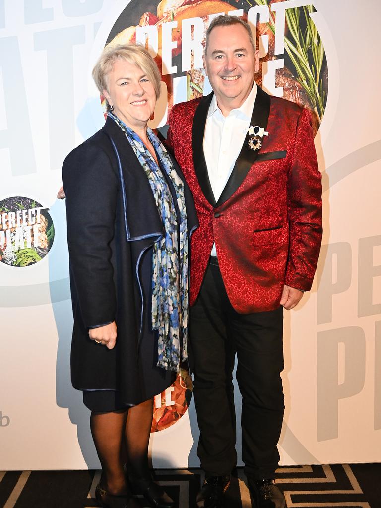 Clubs NSW Perfect Plate 2022 Awards Deb Atkins and James McKenzie Picture: Jeremy Piper