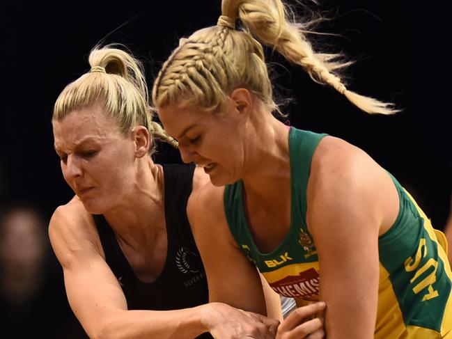 The Silver Ferns Katrina Grant and Gretel Tippett of the Australian Diamonds vie for posession during game 2 of the Constellation Cup netball test series between the Australian Diamonds and the New Zealand Silver Ferns at The Silverdome, in Launceston, Wednesday, Oct. 12, 2016. (AAP Image/Scott Gelston) NO ARCHIVING, EDITORIAL USE ONLY