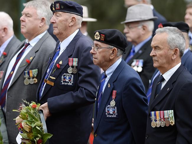 Remembrance Day bittersweet for Raymond Reeves, 96, as he recalls lost ...