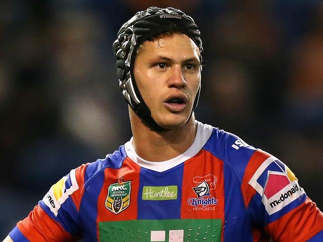 NEWCASTLE, AUSTRALIA - AUGUST 03:  Kalyn Ponga of the Knights looks dejected during the round 21 NRL match between the Newcastle Knights and the Wests Tigers at McDonald Jones Stadium on August 3, 2018 in Newcastle, Australia.  (Photo by Ashley Feder/Getty Images)