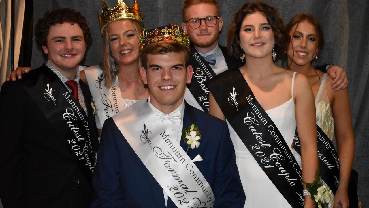 Mannum Community College students enjoyed their school formal at The Murray Princess on June 18. Picture: Michelle Mitchell. Mannum Community College.