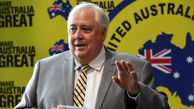 Links between Clive Palmer and senior LNP officials has caused angst in the party.