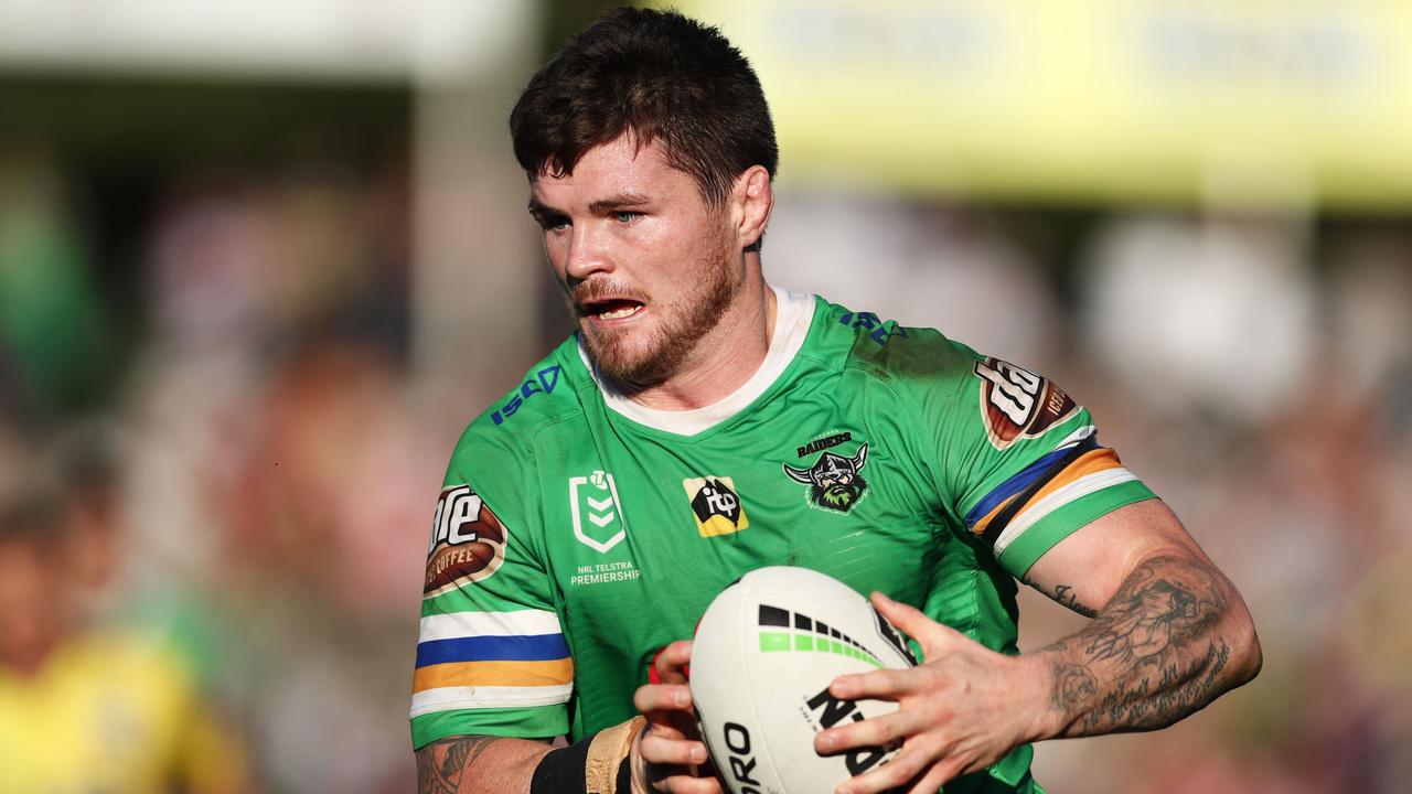 Canberra great Gary Belcher has slammed John Bateman's early exit from the club.