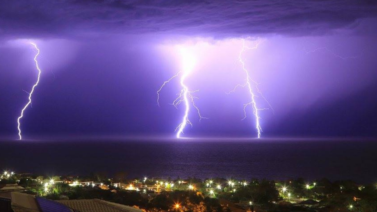 Thunderstorms set to put on a cracking start to 2024 ahead of a