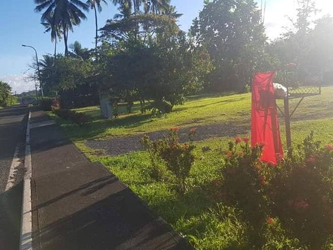 Samoa has adopted “Black Death” tactics reminiscent of London’s 14th century bubonic plague, decreeing citizens tie a red cloth or flag in front of their houses to indicate that family members have not been vaccinated.