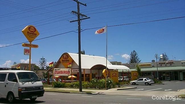 Bernie's Fresh Drive-Thru Restaurant on 2375 Gold Coast Hwy, Mermaid Beach, as pictured in December 1999. Picture: © Copyright 2024 CoreLogic Asia Pacific