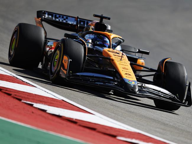 AUSTIN, TEXAS - OCTOBER 20: Oscar Piastri of Australia driving the (81) McLaren MCL38 Mercedes on track during the F1 Grand Prix of United States at Circuit of The Americas on October 20, 2024 in Austin, Texas. (Photo by Chris Graythen/Getty Images)