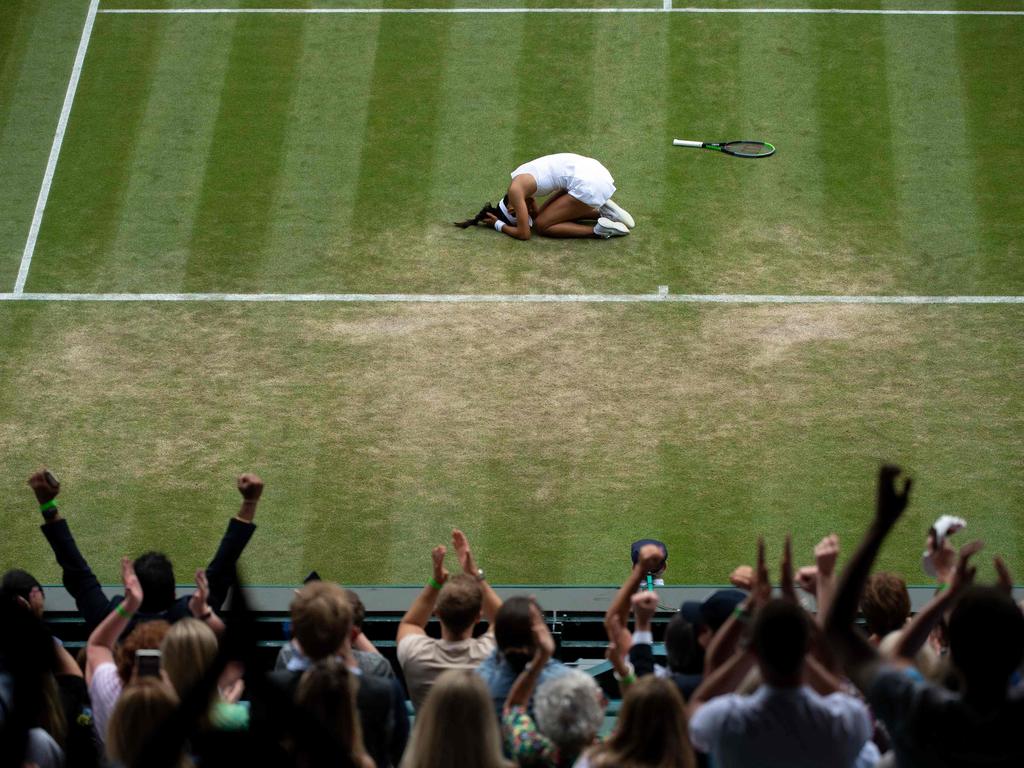 The crowd celebrates Emma Raducanu’s victory over Romania's Sorana Cirstea.