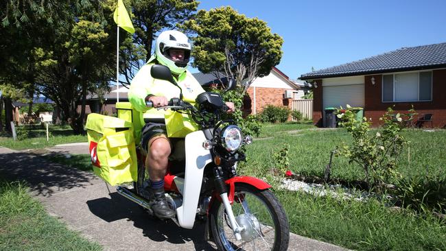 Some posties go above and beyond to deliver the mail even without an address.