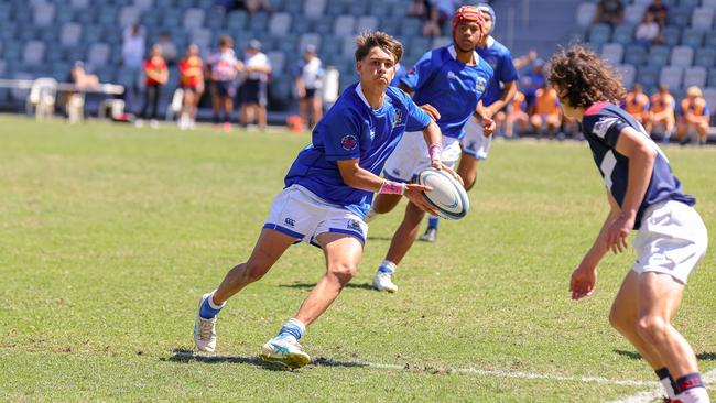 Buildcorp Emerging Reds Cup action from the day one match between Queensland Country Under-14s and Brisbane Junior Rugby Union Under-14s. Picture credit: QRU Media/ Erick Lucero.