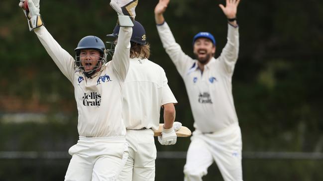 Finals are still alive for Mount Waverley. Picture: Stuart Milligan