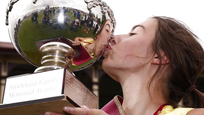 STAWELL, AUSTRALIA - APRIL 10: Bella Pasquali poses for a photograph with the trophy after winning the Change Our Game WomenÃ¢â¬â¢s Gift -120m final during the 2023 Stawell Gift at Central Park on April 10, 2023 in Stawell, Australia. (Photo by Daniel Pockett/Getty Images)