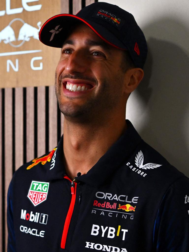 Daniel Ricciardo replace Nyck de Vries at AlphaTauri for rest of 2023 ...