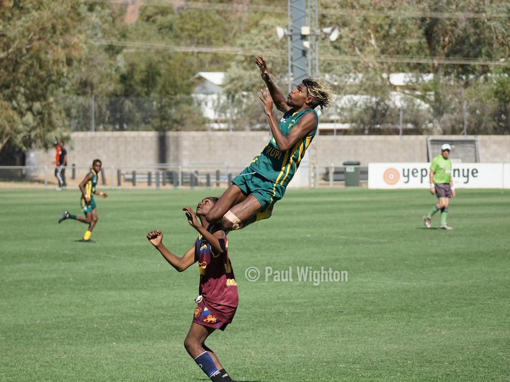 Shane Inkamala soars high! (Credit: Paul Wighton)