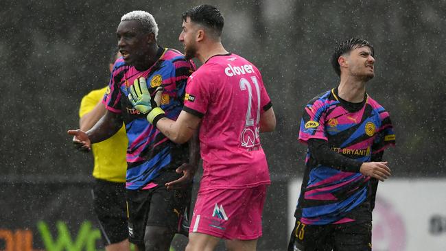 Kalilou Kamara, Tom Manos and Kristian Trajceski in action for Avondale. Picture: Josh Chadwick