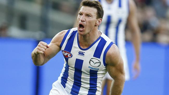 AFL First Elimination Final. Richmond vs North Melbourne at the MCG. Brent Harvey celebrates a last qtr goal . Pic: Michael Klein. Sunday September 13, 2015.