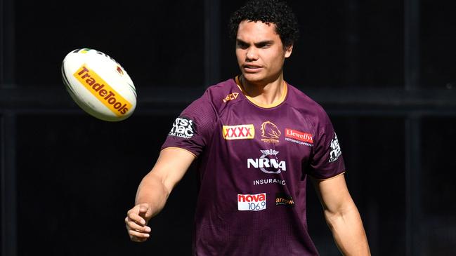 Xavier Coates is looks NRL ready. Photo: AAP Image/Darren England