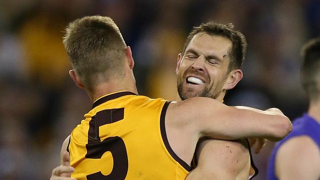 AFL Semi Final Hawthorn v Western Bulldogs Luke Hodge & Sam Mitchell goal 2nd term  Picture:Wayne Ludbey