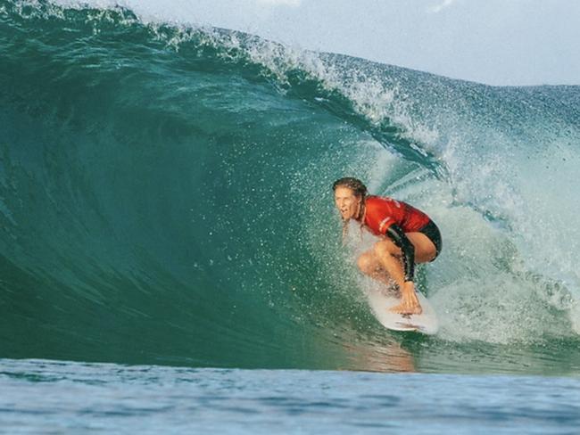 Eight-time World Champion Stephanie Gilmore (AUS) will make a one-off return to CT competition as an event wildcard this week at the Bonsoy Gold Coast Pro Presented by GWM. Credit: WSL / Andrew Shield