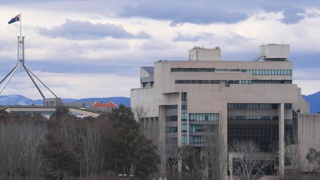 Parliament House and the High Courtin m Canberra.