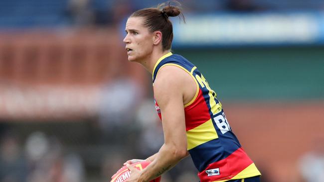 Adelaide captain Chelsea Randall has picked up the award for most courageous player.