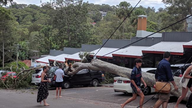 Ausgrid reports it is working to restore power to the small shopping centre. Picture: Saskia Zaitzieff