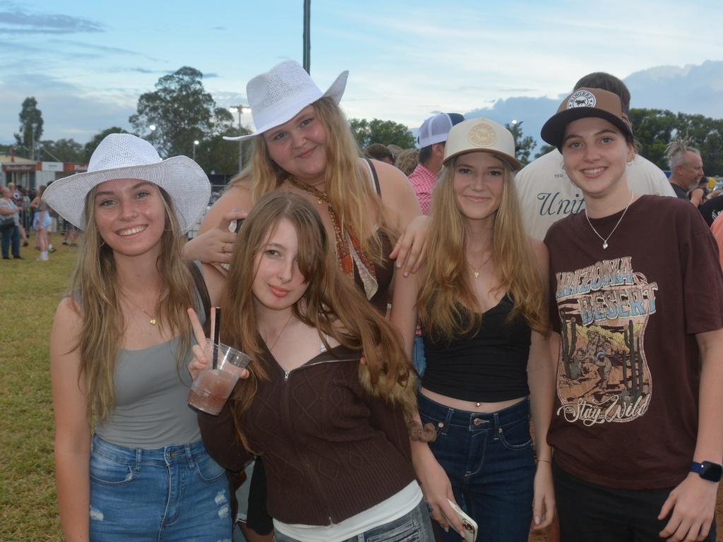 Isabelle, Kara, Emily, Amy and Jess at the Melon Rodeo