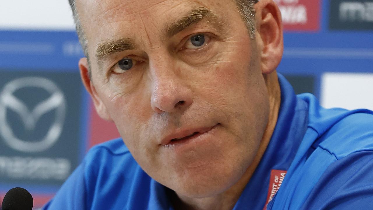 Alastair Clarkson speaks to the media. Photo by Darrian Traynor/Getty Images