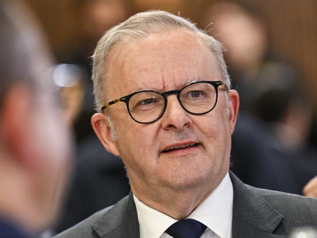 CANBERRA, AUSTRALIA  - NewsWire Photos - May 21, 2025: Prime Minister Anthony Albanese at the National Press Club in Canberra. Picture: NewsWire / Martin Ollman
