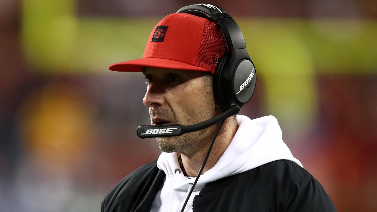 Kyle Shanahan switches up game day attire, ditches 'Shanahat' – NBC Sports  Bay Area & California