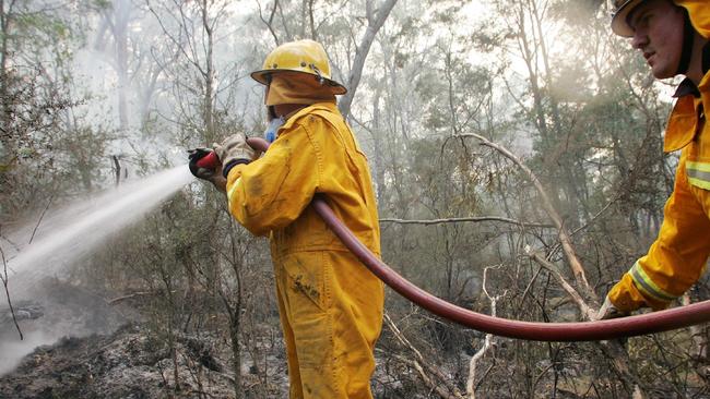 CFA units are responding to a grassfire in steep country near Maindample.