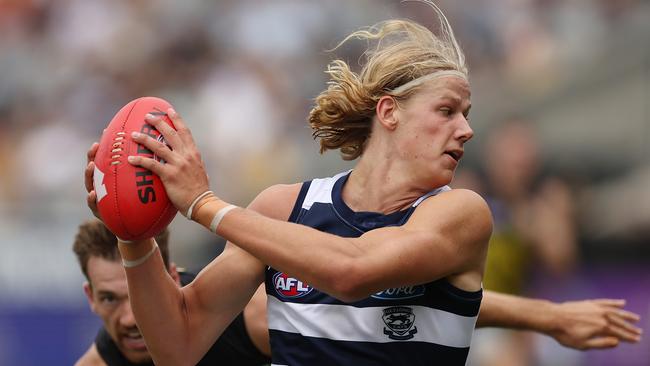 Will Sam de Koning come straight back into the Cats’ 22 after suffering concussion in round 1? Picture: Getty Images