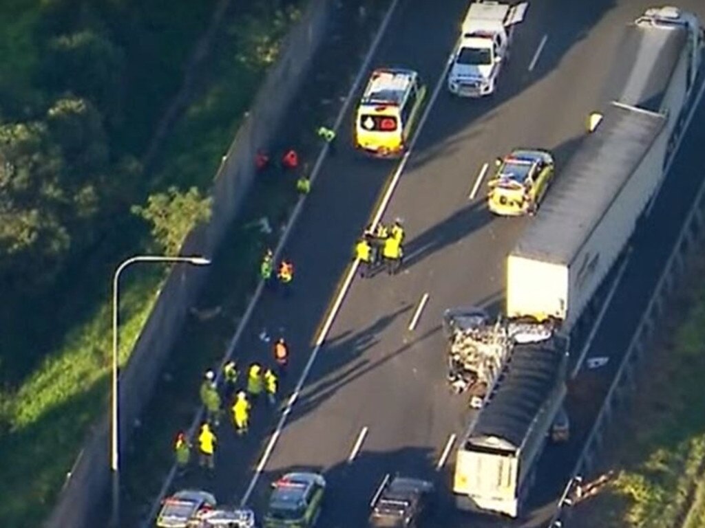 The Logan Motorway crash killed one man and injured three others. Photo: 9 News