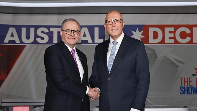 Australian Prime Minister Anthony Albanese shakes hands with Opposition Leader Peter Dutton during the fourth and final leaders' debate on April 27, 2025 in Sydney, Australia. Photo: Dan Peled/Getty Images