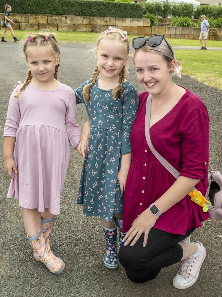 (from left) Aubree Fletcher, Sophia Fletcher and Matilda Hill at the Toowoomba Royal Show. Saturday, March 26, 2022. Picture: Nev Madsen.