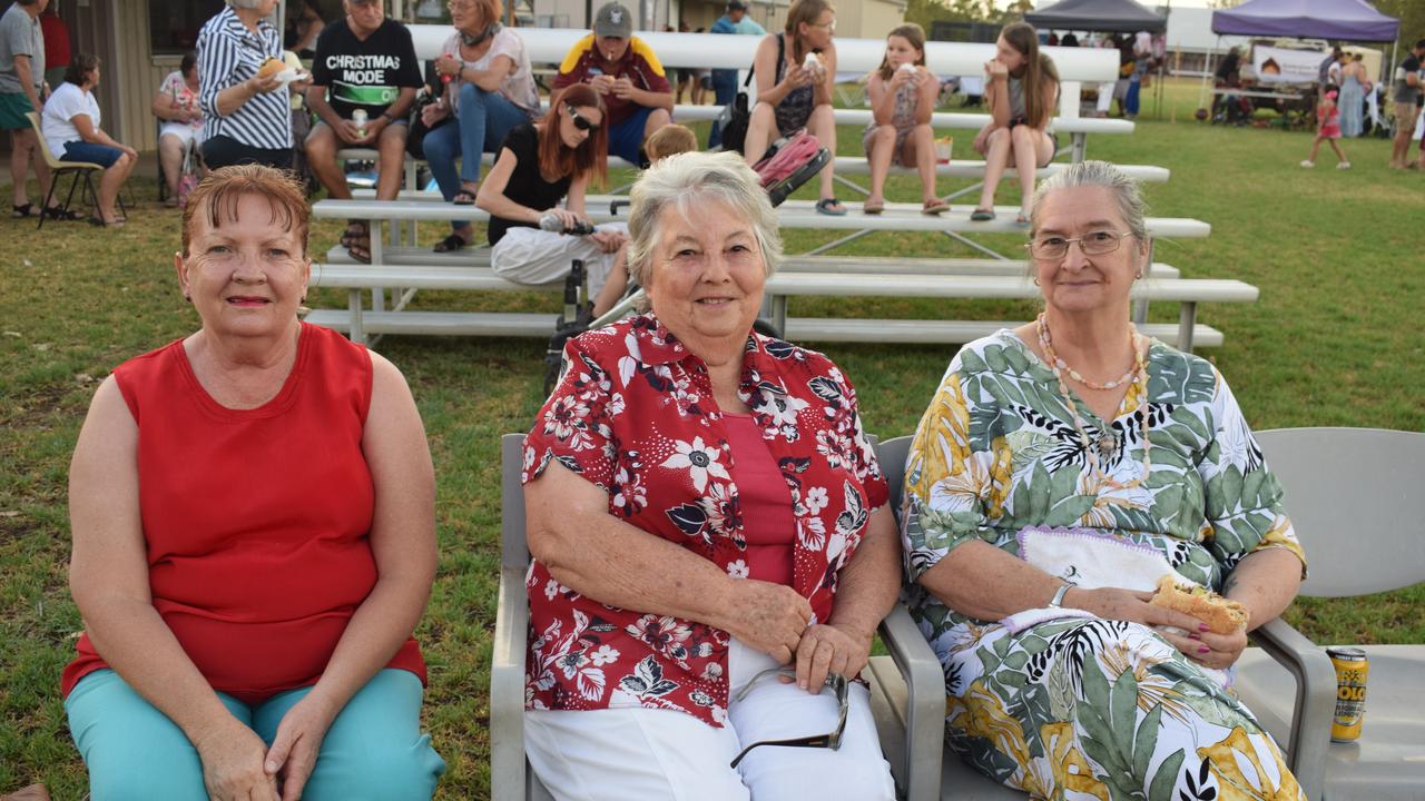 Betty Wright, Waveney Skinner and Elaine Larsenburt.