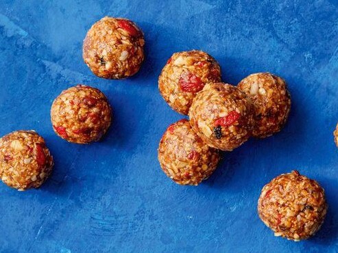 Muesli and goji bliss balls.