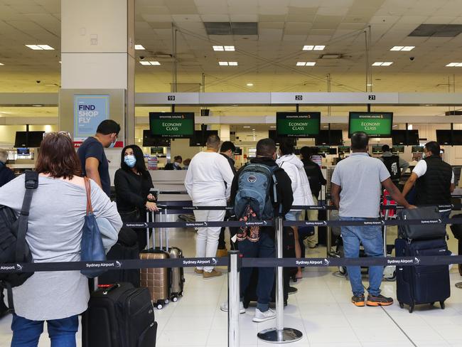 SYDNEY, AUSTRALIA - NewsWire Photos, NOVEMBER 22 2021: General coverage of Sydney International Airport as fully vaccinated visa holders and international students will be allowed to enter Australia from next month without seeking an exemption. Picture: NCA Newswire / Gaye Gerard