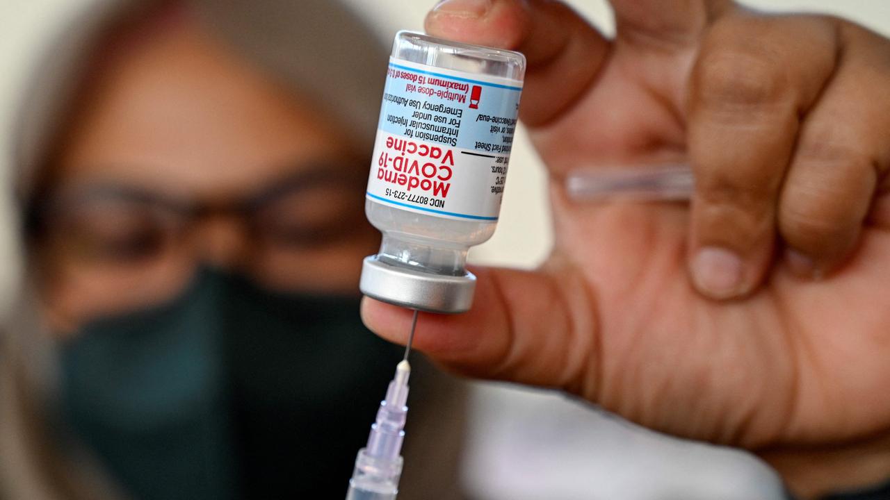 The US and UK are sending extra vaccines to Australia. Picture: Chaideer Mahyuddin/AFP