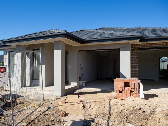 One affordable housing project in Jordan Springs is underway. (AAP IMAGE/Jordan Shields)