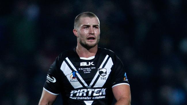 LEEDS, ENGLAND — NOVEMBER 08: Kieran Foran of New Zealand watches on during the Rugby League World Cup Group B match at Headingley Stadium on November 8, 2013 in Leeds, England. (Photo by Paul Thomas/Getty Images)