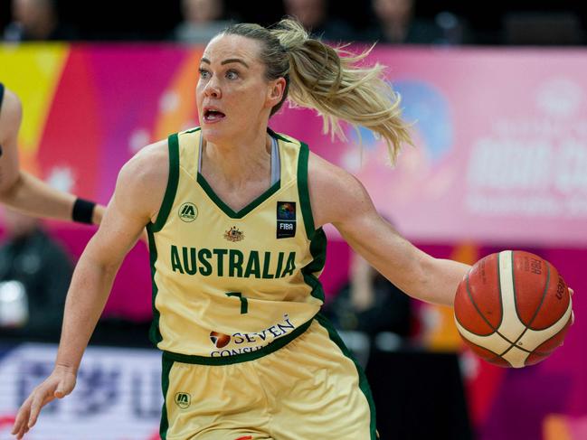 Australia's Tess Madgen controls the ball during the Women's Asia Cup 2023 basketball game between Australia and South Korea in Sydney on June 30, 2023. (Photo by ANDY CHEUNG / AFP) / - IMAGE RESTRICTED TO EDITORIAL USE - STRICTLY NO COMMERCIAL USE-