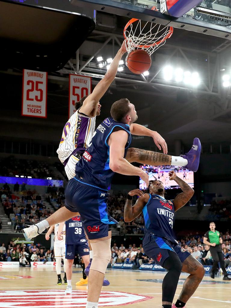 Xavier Cooks with the devastating slam. Picture: Getty Images