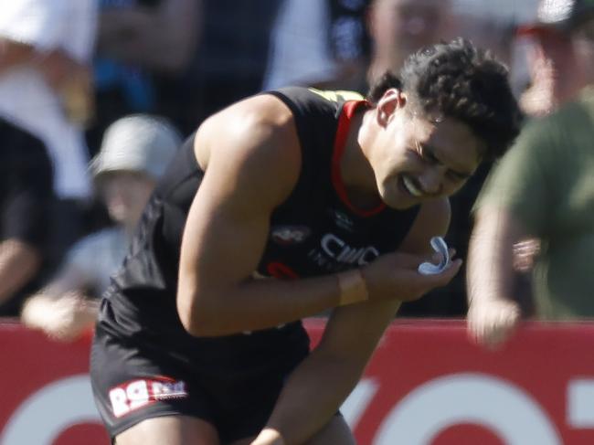 NCA. MELBOURNE, AUSTRALIA. 1st March, 2025 . AFL. AAMI Community Series. St Kilda vs Port Adelaide at RSEA Park, Moorabbin .  Mitch Owens of the Saints grabs at his left shoulder late in the 2nd qtr    .  Picture: Michael Klein