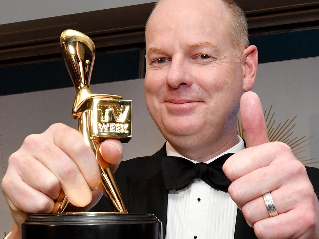 Tom Gleeson poses for a photograph after winning the Gold Logie for most popular personality on Australian TV during the 2019 Logie Awards at The Star Casino on the Gold Coast, Sunday, June 30, 2019. (AAP Image/Darren England) NO ARCHIVING, EDITORIAL USE ONLY