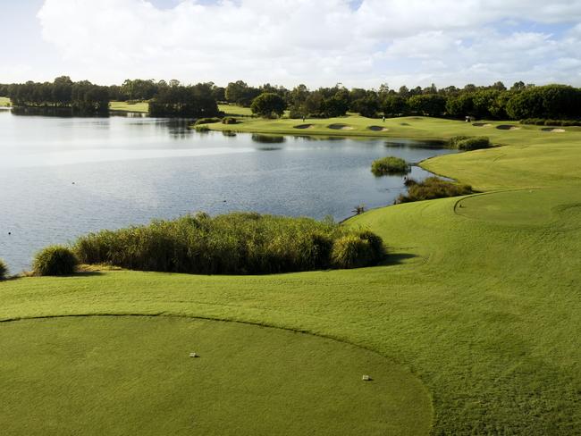 Links Hope Island Golf Club