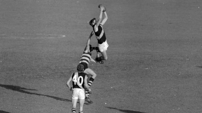 Royce Hart’s famous mark in the 1967 Grand Final.