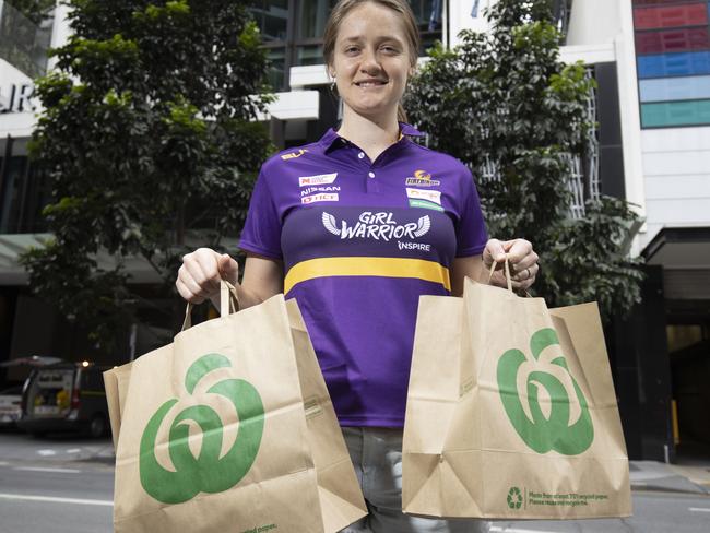 18th June 2020. Queensland Firebirds player Ine-Mari Venter drops off some food for fellow South African players currently quarantining in the Four Points by Sheraton Hotel after traveling home to play in the upcoming Super Netball season. photo: Glenn Hunt / The Australian
